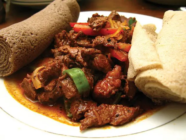 Tibs (Ethiopian food)