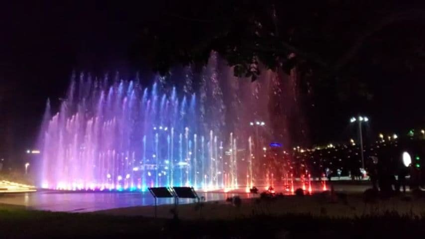 Friendship Park musical fountain